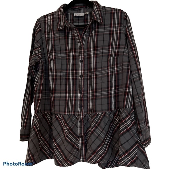 Joan Rivers Tops - Joan Rivers plaid peplum button  Down shirt Sz S